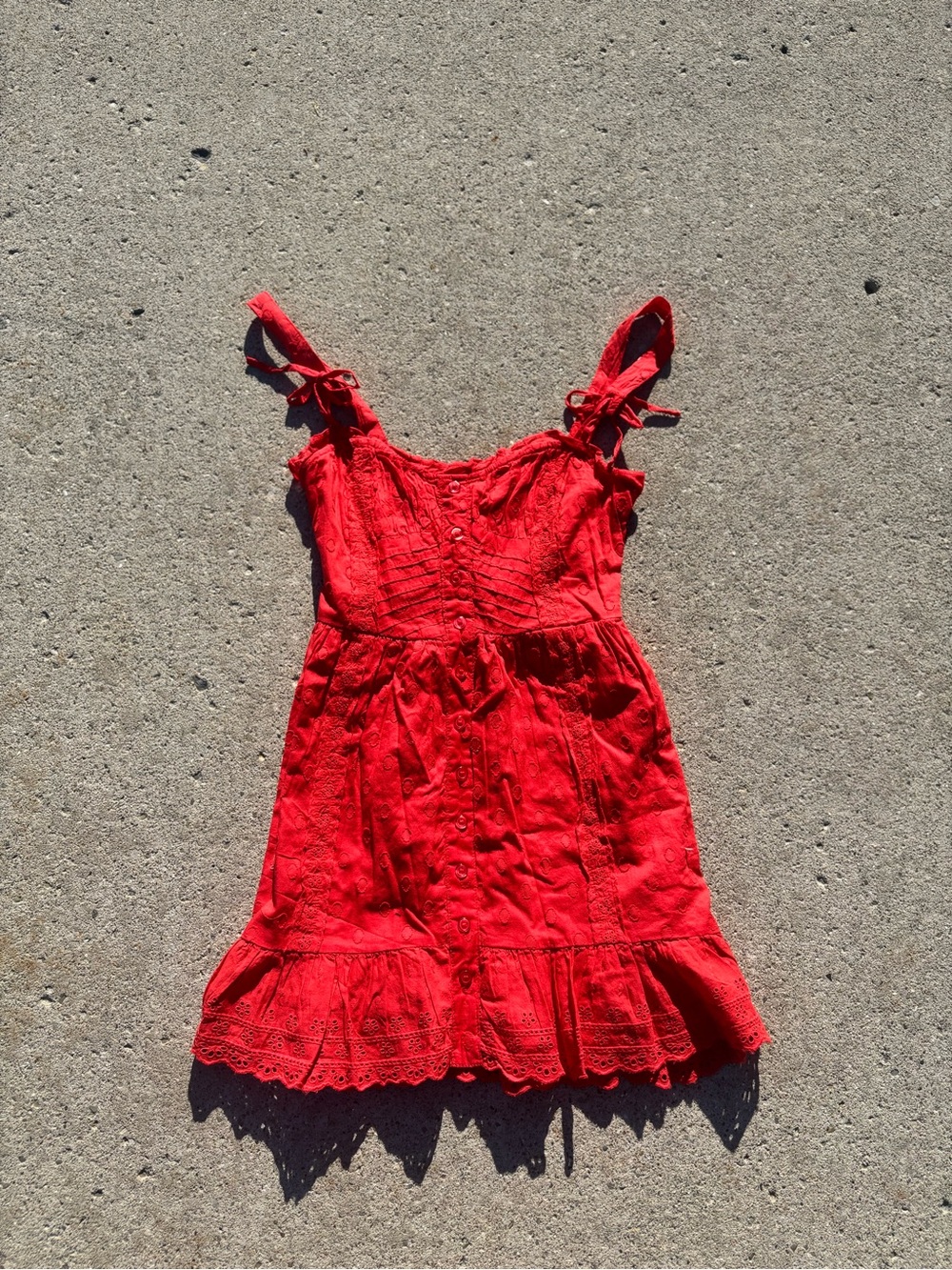 Urban Outfitters Eyelet Mini Dress | Size XS | Red 🌹 NWT